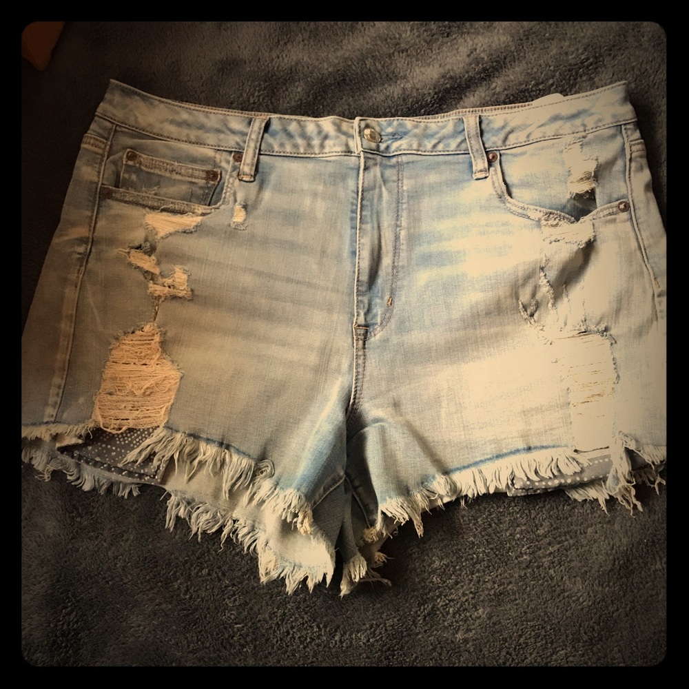 AEO HI rise Festival shorts